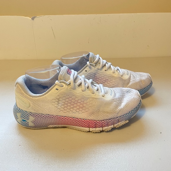 UNDER ARMOUR HOVR MACHINA 2 CLRSHFT WOMEN'S RUNNING SHOES  3024743-100 SIZE 9 - Picture 2 of 12
